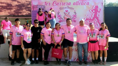 Porfirio Correa participa en Carrera Rosa