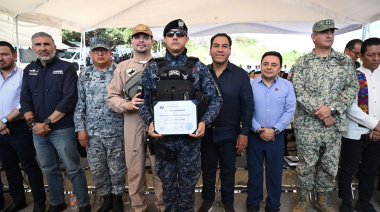 Eduardo Ramírez refuerza seguridad con transporte aéreo