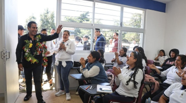 Eduardo Ramírez invierte más de 2 mdp en Cobach 102