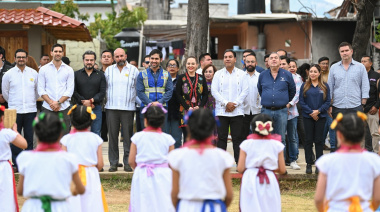 Eduardo Ramírez, impulsa educación y sostenibilidad