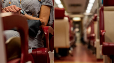 ¿Por qué los trenes no tienen cinturones de seguridad?