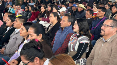 Yajalón asiste a implementación de programas alimentarios