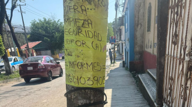 Alertan por riesgos de cableado expuesto en calles de Palenque