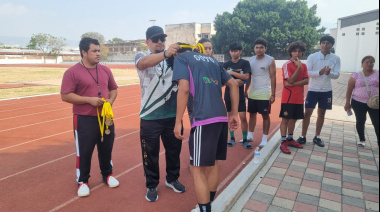 Destacan estudiantes del CECyT 19 en competencia de atletismo