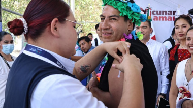 Eduardo Ramírez llama a romper récord de Vacunación