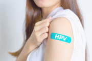 La vacuna del VPH reduce hasta un 80% el riesgo de cáncer de cuello uterino