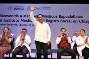 Eduardo Ramírez recibe a 371 especialistas del IMSS