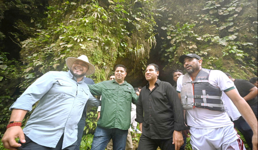 Eduardo Ramírez, declara Reserva Natural Comunitaria en Palenque