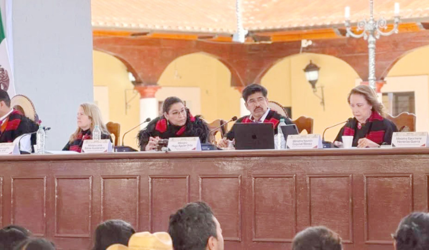 Ordenan legislar para reconocer gobiernos comunitarios