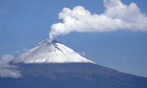  Reportan tres sismos en el Popocatepetl