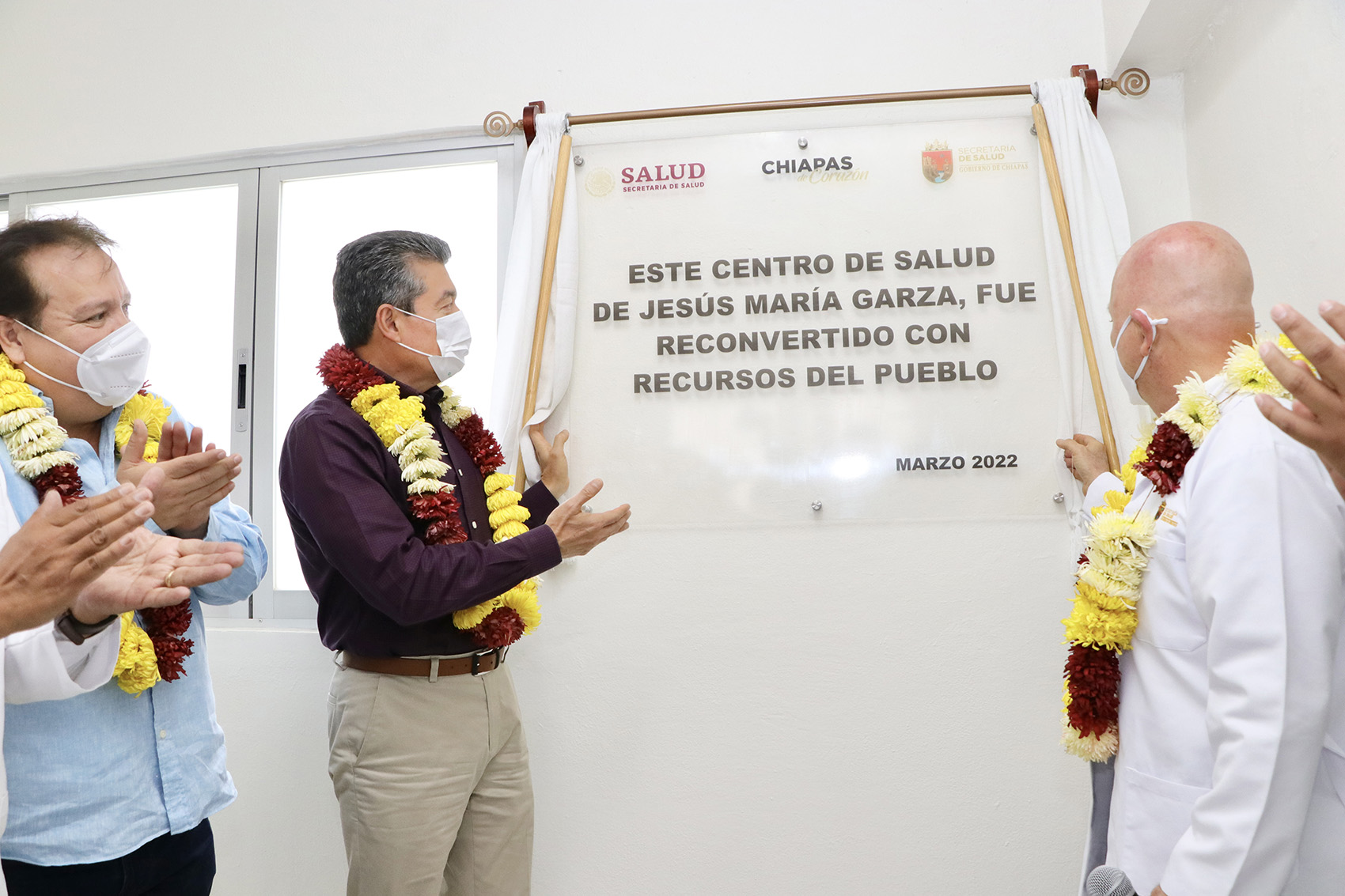  Atestigua Gobernador Equipamiento y remodelación del Centro de Salud del ejido Jesús María Garza, en Villaflores