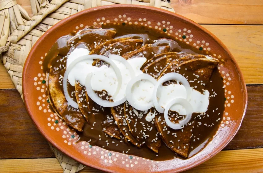  Enchiladas de Mole